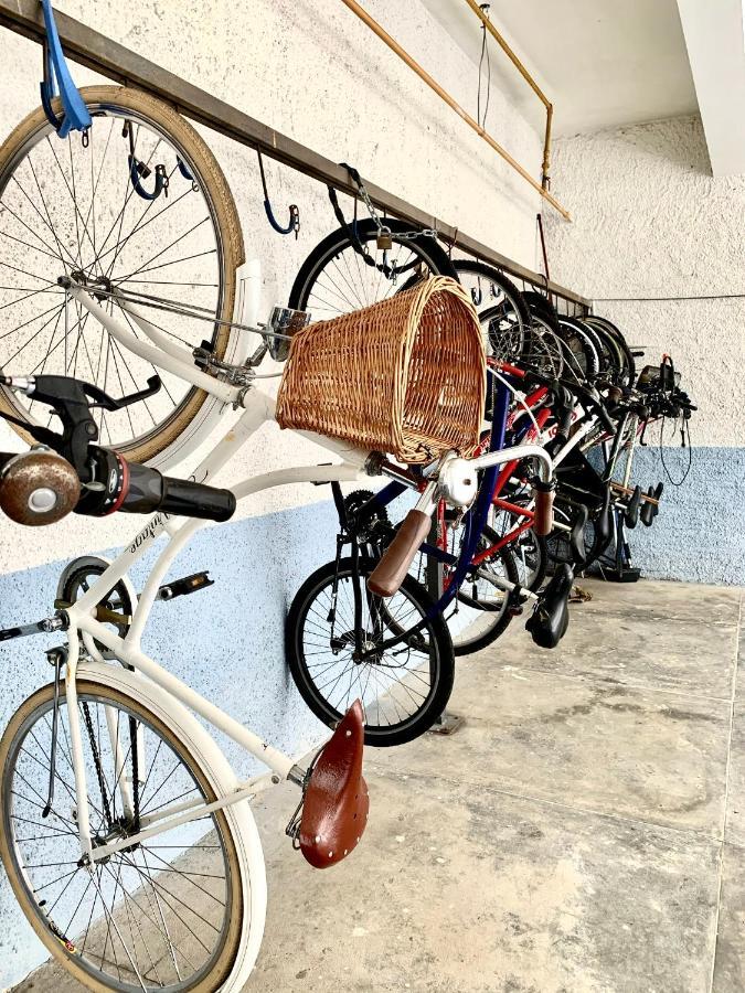 505 - Apartamento Lindo, Amplo E Decorado, Mobiliario Moderno, Cozinha Completa Com Utensilios , Excelente Vista Da Cidade E Localizacao Privelegiada No Bairro Bigorrilho Proximo De Shopping E Parques 库里提巴 外观 照片