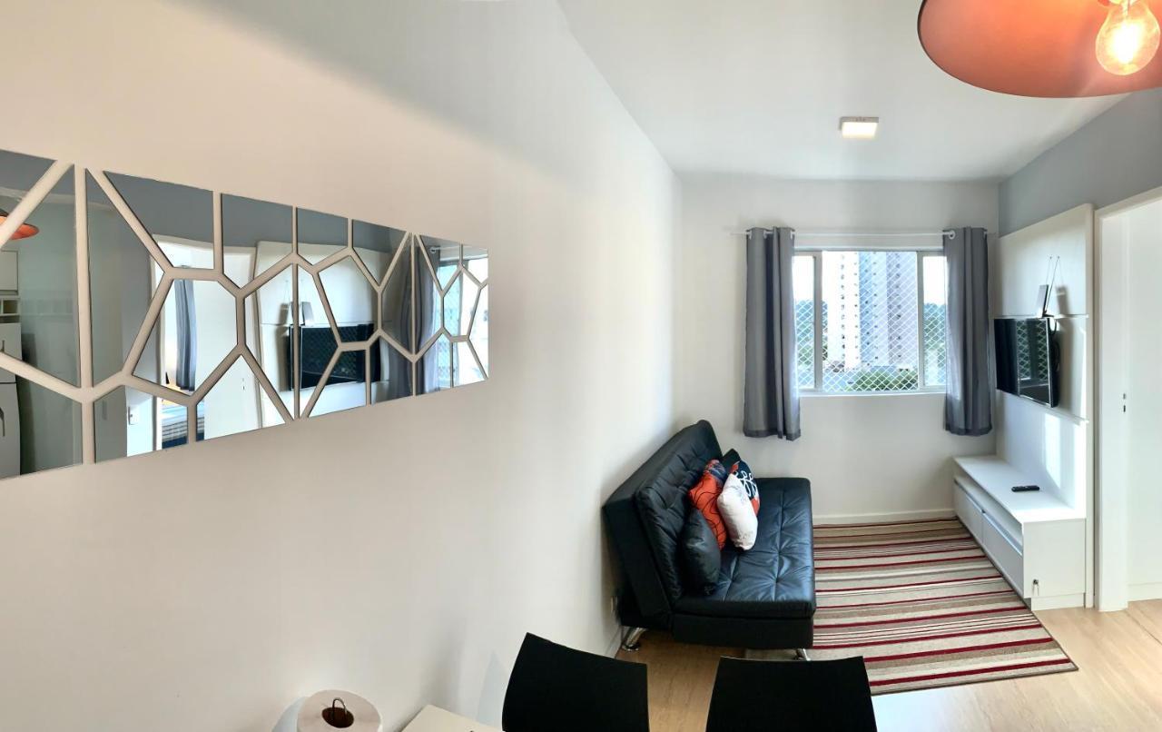 505 - Apartamento Lindo, Amplo E Decorado, Mobiliario Moderno, Cozinha Completa Com Utensilios , Excelente Vista Da Cidade E Localizacao Privelegiada No Bairro Bigorrilho Proximo De Shopping E Parques 库里提巴 外观 照片